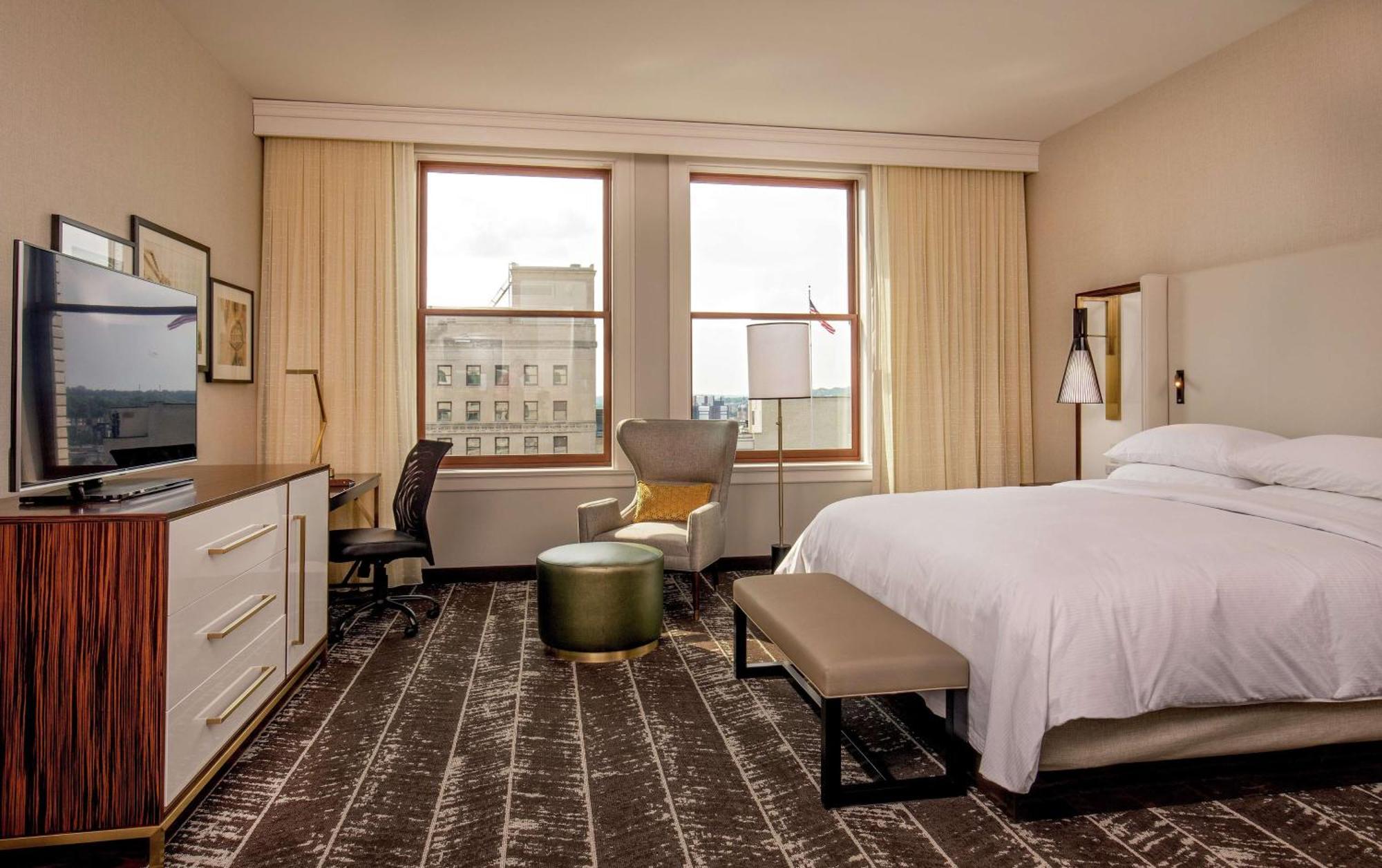 Hotel Doubletree By Hilton Downtown Youngstown