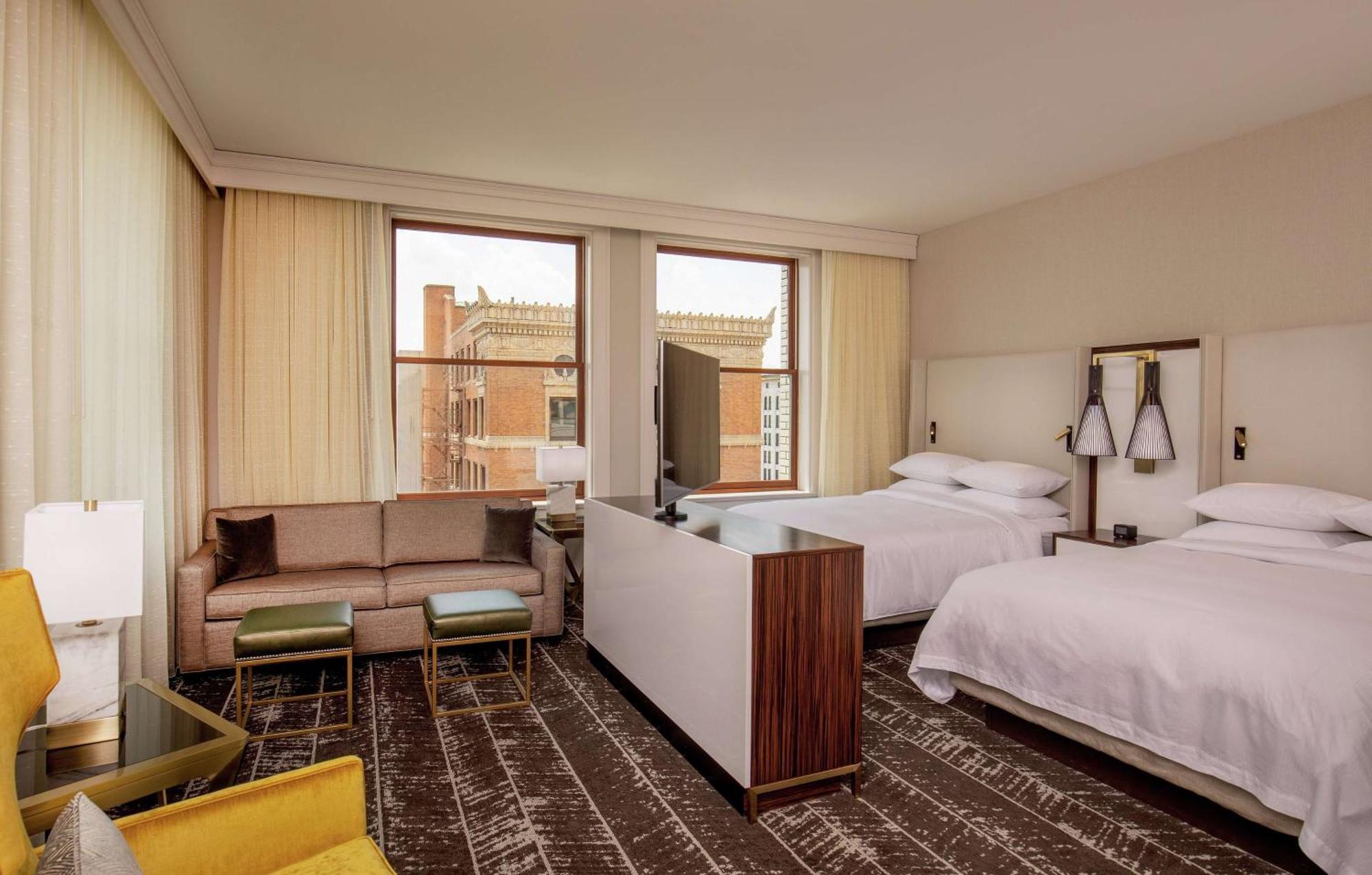 Doubletree By Hilton Downtown Hotel Youngstown